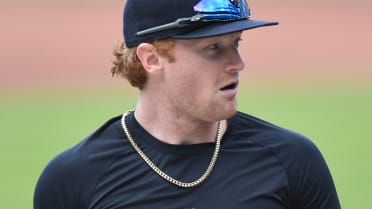Clint Frazier reunites with Tim Hyers at Rangers camp