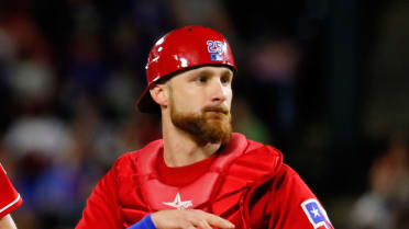 Texas Rangers catcher Jonathan Lucroy to play for Team USA in 2017 World  Baseball Classic - ESPN