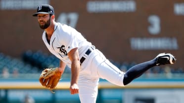 Detroit Tigers' Daniel Norris on DL (oblique injury) after homer