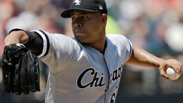 José Quintana Looking Like 'Different Cat' Due to Sinker Adjustment - Cubs  Insider