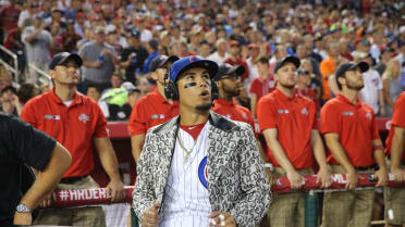 Javy Baez was the picture of style in a jacket Roberto Clemente wore at the All Star Game 47 years ago MLB