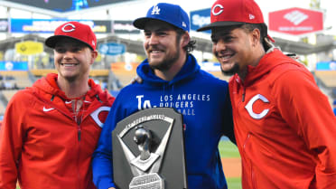 Trevor Bauer's Mickey Mouse Cy Young Trophy Presentation! 