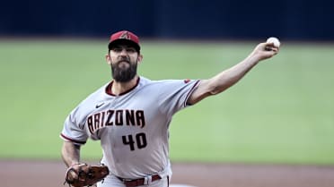 Flummoxed Madison Bumgarner has rough night again in D-backs win