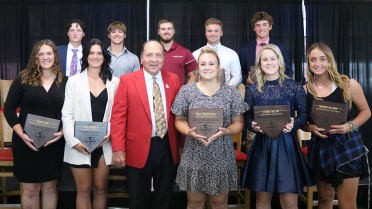 Johnny Bench Award expanded to honor top high school and college