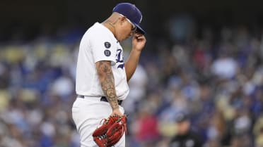 Julio Urías, Dodgers lose finale, drop series to Cubs