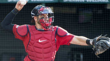 Red Sox catcher Kevin Plawecki, 2 staffers test positive for COVID-19