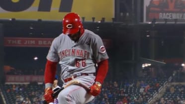 Frustrated Reds star Yasiel Puig breaks bat over his thigh 'like a No. 2  pencil' after striking out