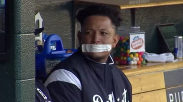 VIDEO: Miguel Cabrera inks monster extension, gets a haircut, goes