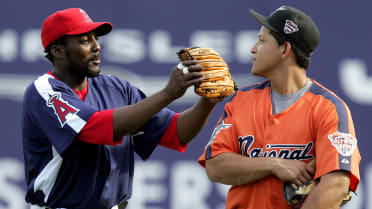 Dad Vlad's advice to Vlad Jr.: 'Stay healthy and finish season strong'