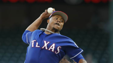 Edinson Volquez wears the wrong hat for Opening Day – SportsLogos