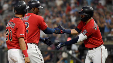 Southbury boy, hit by batting practice home run, gets an in-game point  after another Miguel Sano homer