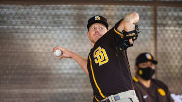 Who has the better hair on the San Diego Padres? Matt Strahm or Chris  Paddack? 