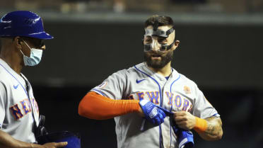 NY METS Kevin Pillar hit in face by 94 MPH fastball 