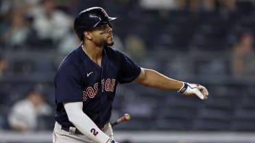 Gonzalez and Bogaerts Power Red Sox to Sweep of Yankees - The New