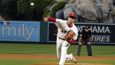 Shohei Ohtani keeps All-Star Game promise with first-pitch single