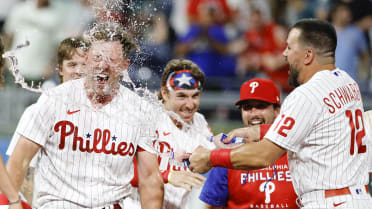 Comeback fire is burning slowly for Phillies' Rhys Hoskins