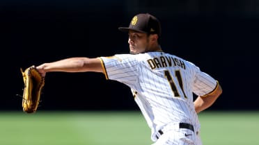 Yu Darvish has dominant afternoon as Padres' offensive