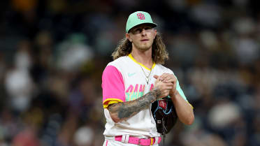 Why Padres closer Josh Hader hears his own voice, literally, when he  pitches - The Athletic