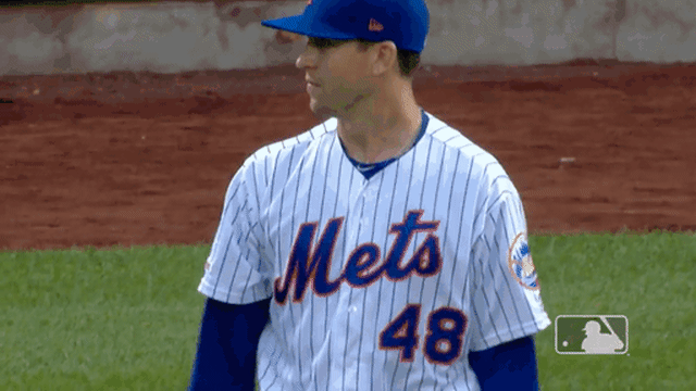 20190607-GIF-NYM-ALONSO-DIVES-FOR-POPPED-UP-BUNT