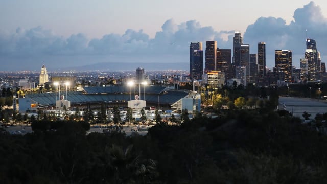 Dodgers Blue Heaven: Dodger Clubhouse Tour