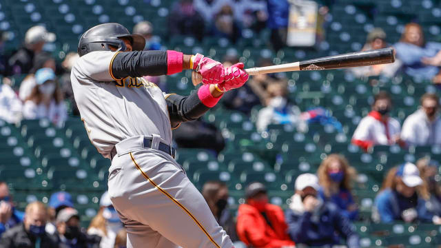 Pirates use timely hitting, pitching to win over Cubs