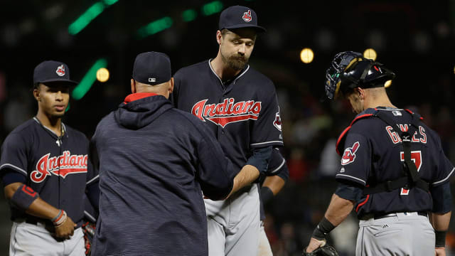 Indians' bullpen shorthanded with Miller out