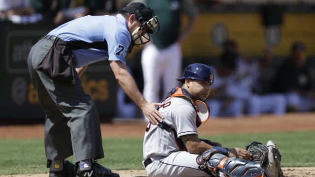 Yankees place Brian McCann on 7-day concussion DL 