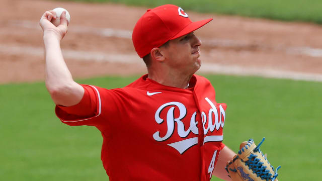Brad Brach activated; Reds option Alejo Lopez