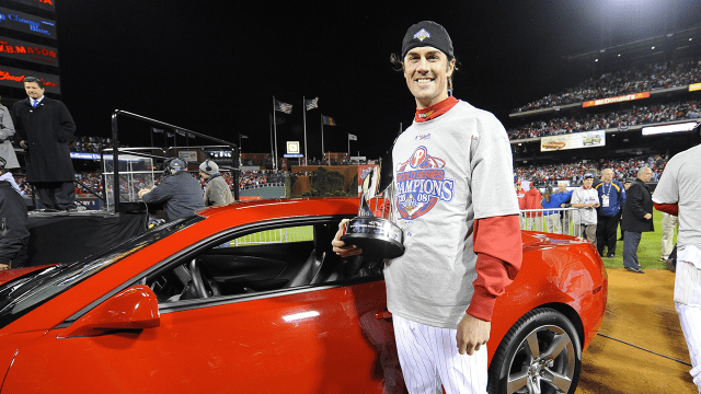 Cole Hamels' new mustache gave him a classic 1970s look
