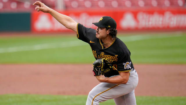 Cody Ponce makes spot start in Pirates' loss to Cubs
