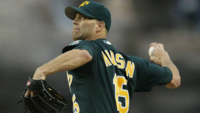 Tim Hudson's wife shares throwback photo of David Ross