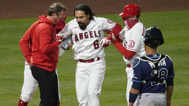 Anthony Rendon to injured list with knee injury