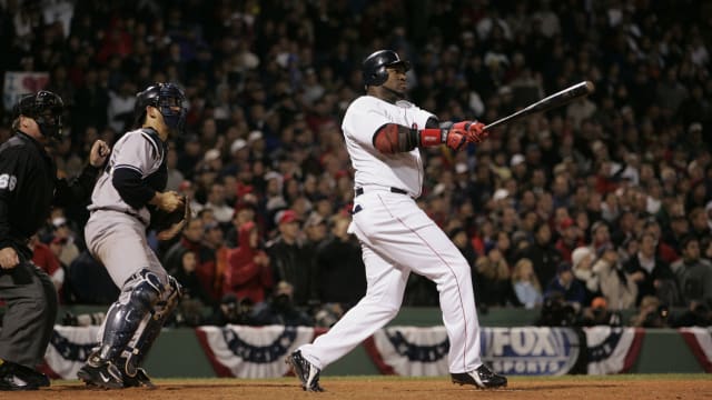 David Ortiz Gets Batting Practice Home Run Ball Stuck In Pesky Pole