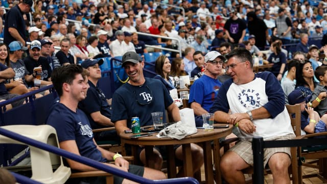 Amscan Sports & Tailgating MLB Party Tampa Bay Rays Luncheon