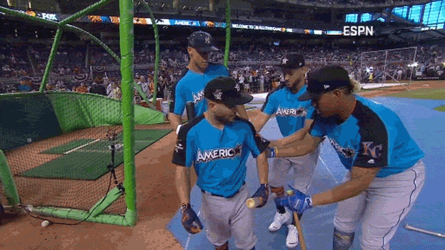 Altuve and Judge height difference