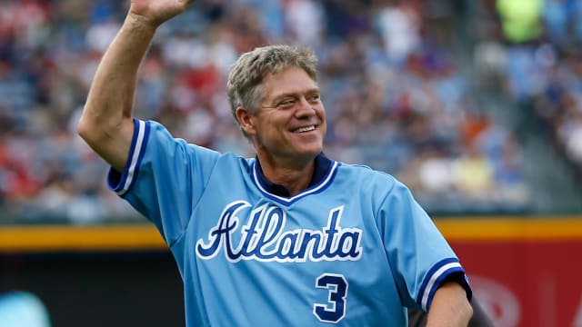 Catching up with Dale Murphy, 30 years after Braves traded him 