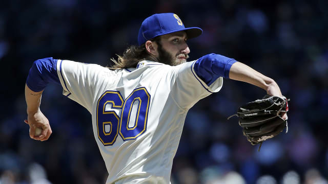 Overton, Bergman help Mariners' rotation