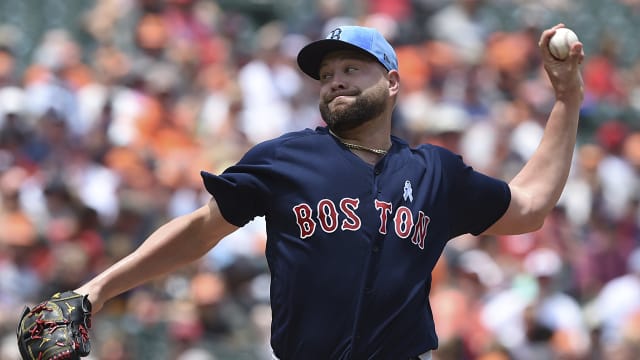 Red Sox embarrass Yankees, Steve Pearce hits 3 homers