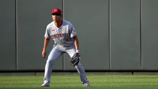 MLB: Shogo Akiyama makes two incredible catches for the Cincinnati Reds -  BBC Sport