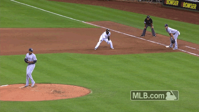 Josh Harrison slips during steal