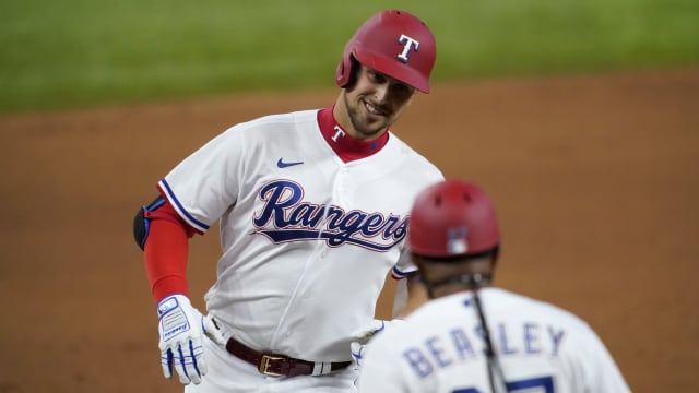 Texas Rangers hit season's first major roadblock in Cincinnati