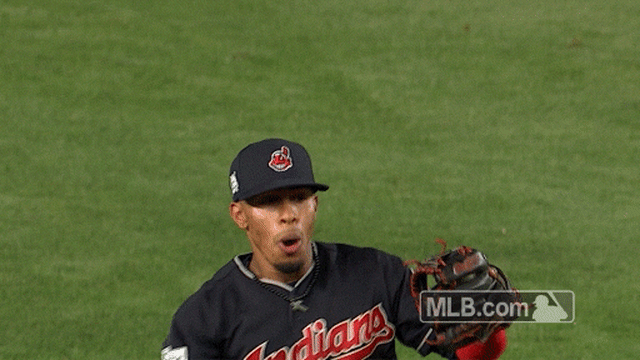 Francisco Lindor clapping