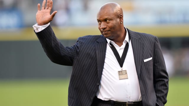 Bo Jackson was two-sport star, baseball superhero