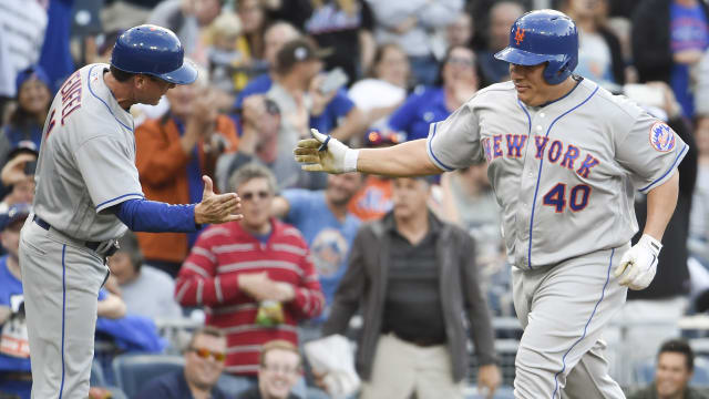 Bartolo Colon lauded by Mets after first homer
