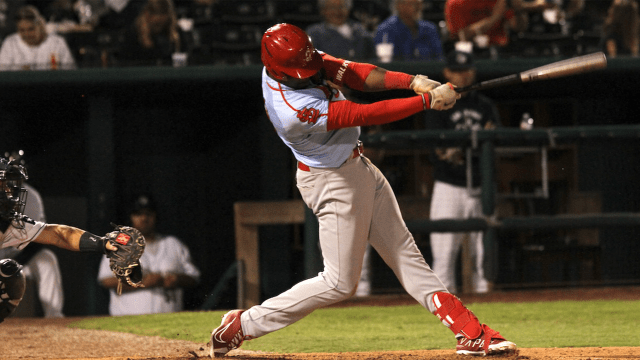 Walker delivers two-homer night for Cardinals
