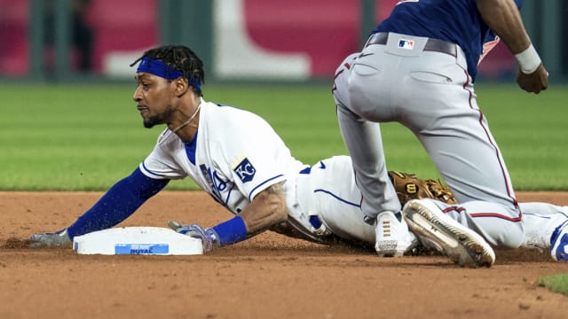 Jarrod Dyson stolen base, hustle lifts Royals