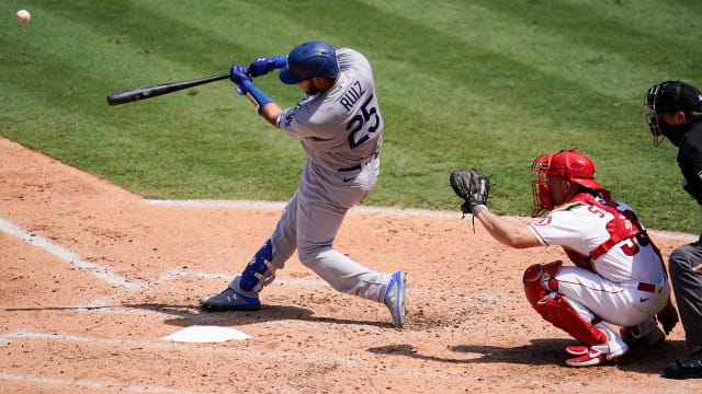 'Baseball's easy': Ruiz homers in 1st MLB AB