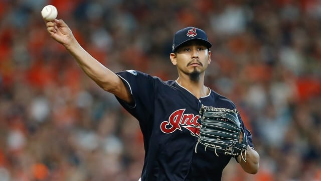 José Ramírez exits Cleveland Indians game vs. Pittsburgh after getting hit  by pitch 