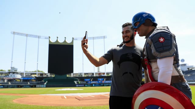 New York Yankees MLB Baseball Captain America Marvel Avengers