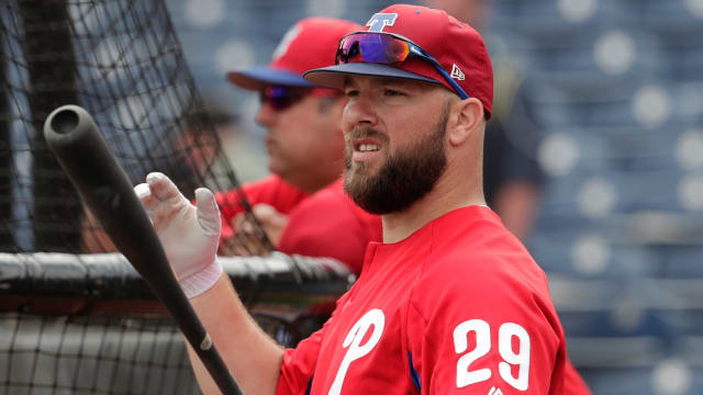 Cameron Rupp using wristband to aid Phillies